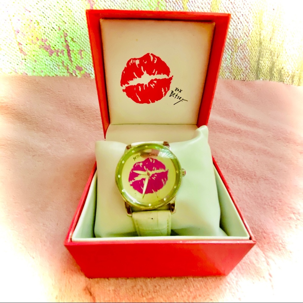 Vintage Betsey Watch - Picture 4 of 8